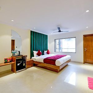 Hotel Surya Plaza Near New Delhi Railway Station And Connaught Place